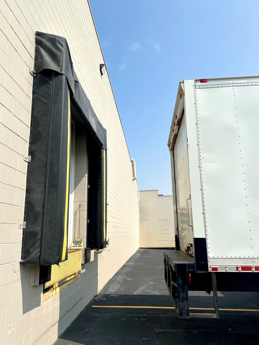 novalocks_usa's tweet image. Looking to boost safety, cleanliness, and energy efficiency in your workplace? Check out NOVA’s Dock Seals and Shelters, which offer top-of-the-line sealing and containment solutions. 

novalocks.com/loading-dock-e…

#DockSeals #DockShelters #LoadingDocks #SafetyProducts #NovaLocks