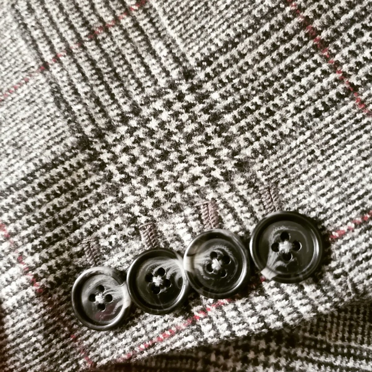 yipwecter's tweet image. Classic bespoke jacket.

by@worldoftailor

#bespoke #madetomeasure #mensfashion #bespoke #menswear #fashion #style #sartorial #handmade #custom #luxury #gq #ootdmen #styleoftheday #instastyle