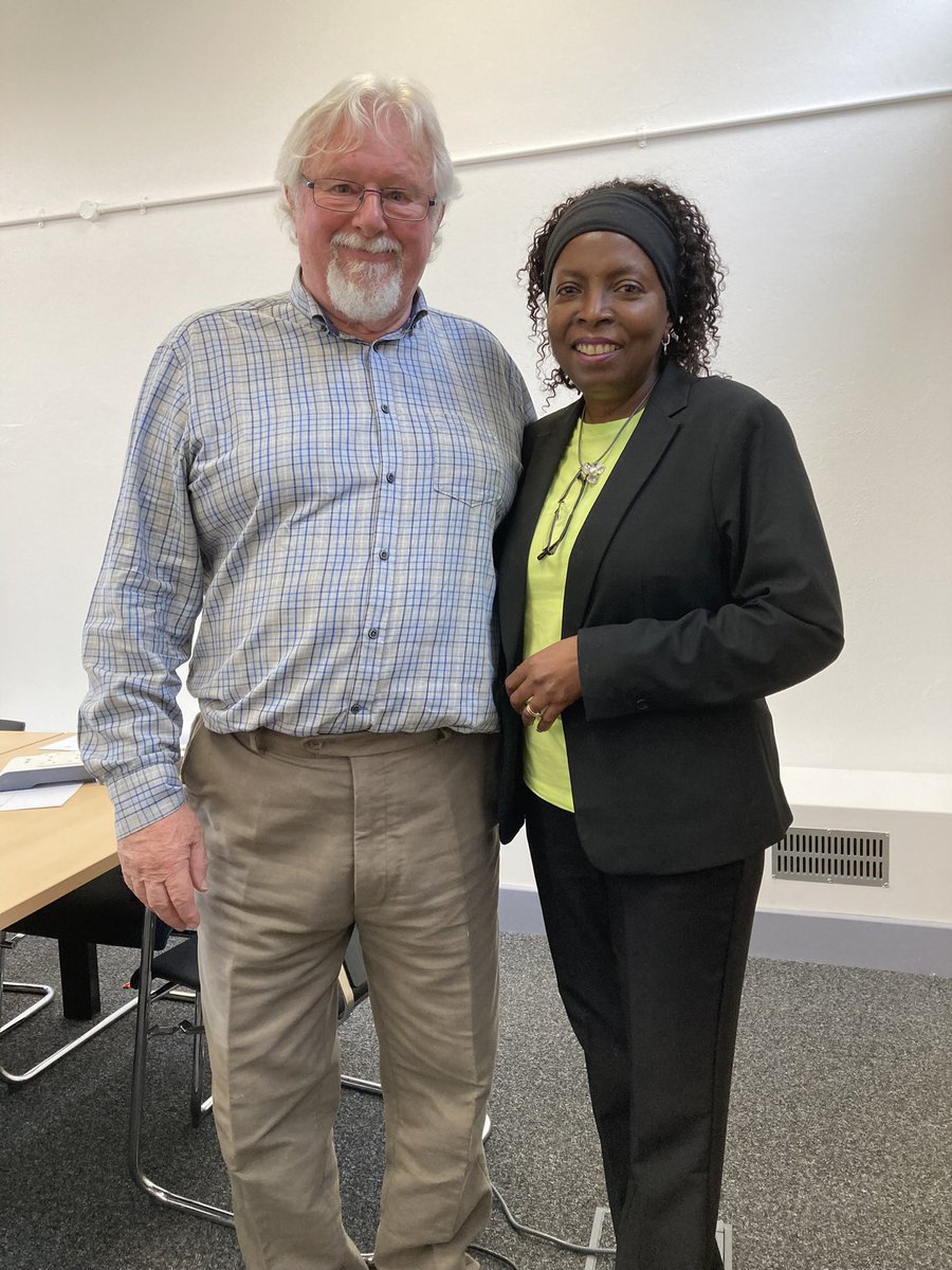 Anna Rogers tweet media