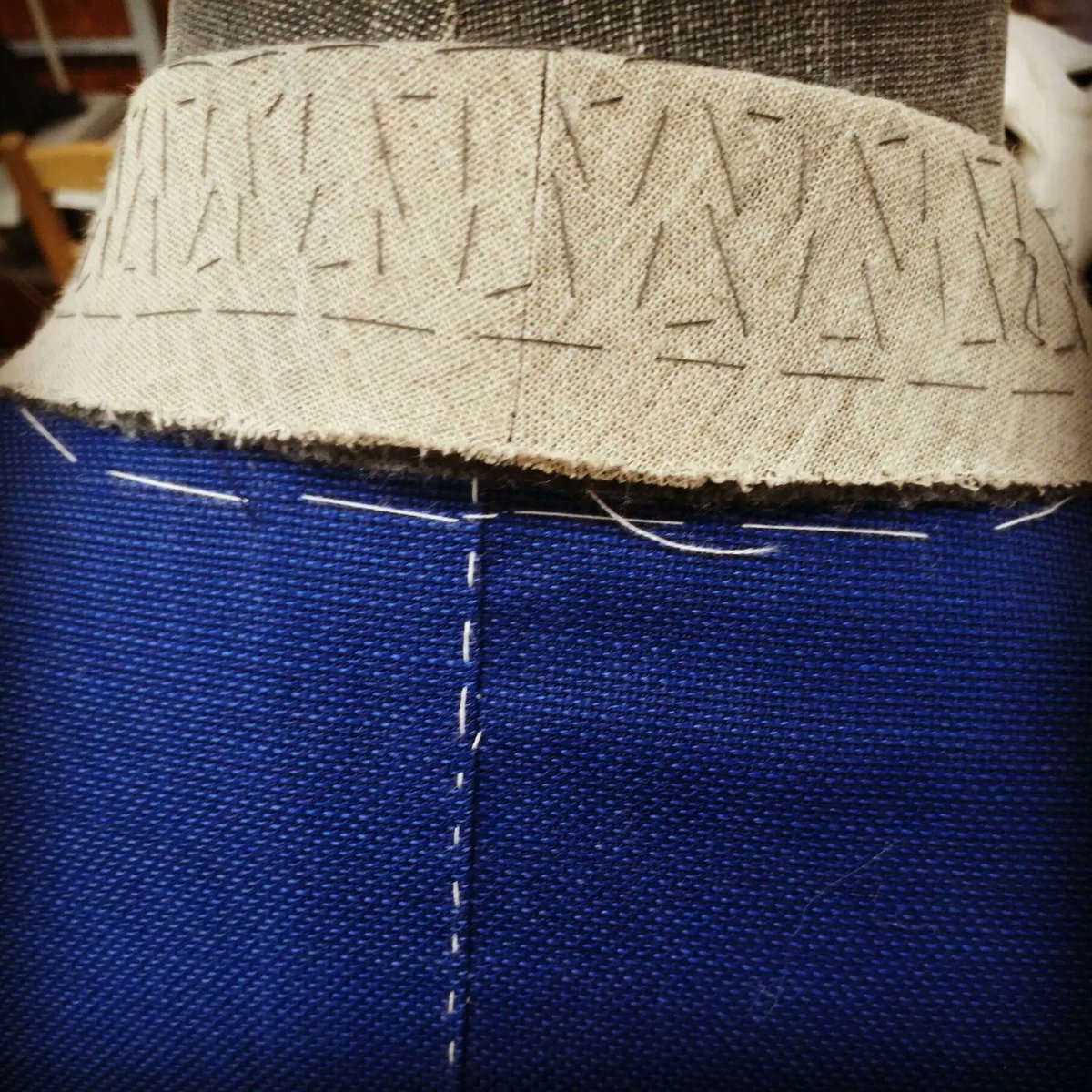 yipwecter's tweet image. Prepare One Or Two Time Basted Fitting For Perfect Fit.

#madetomeasure #mensfashion #bespoke #menswear #fashion #style #sartorial #handmade #custom #luxury #gq #ootdmen #styleoftheday #instastyle #madeinusa #melgambert #gambert #shirts #customshirts #mensstyle #dappermen #suit
