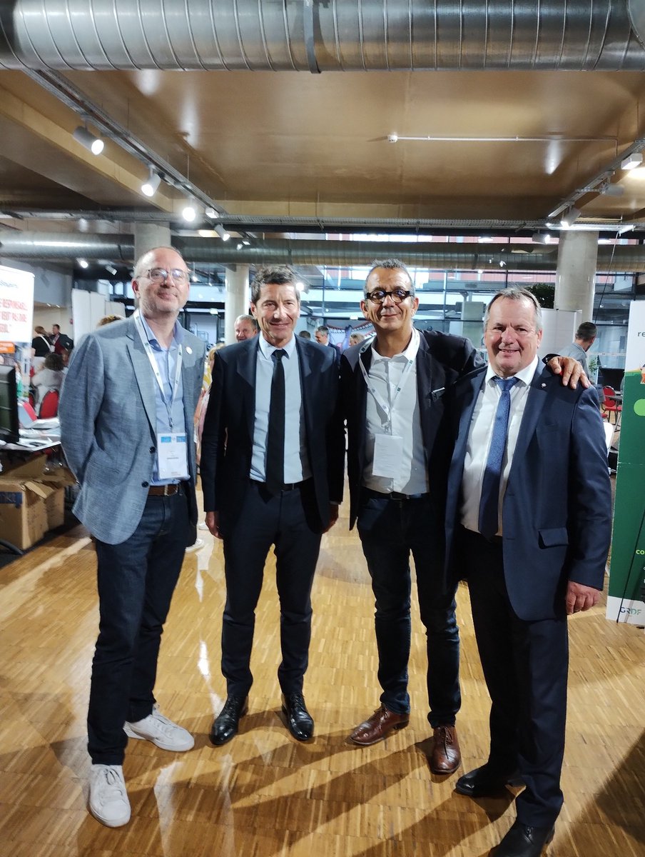 Le gaz vert au centre des échanges avec les maires du <a href="/departement_18/">Département du Cher</a> <a href="/l_amf/">AMF | Association des maires de France</a> 
#verdiretnoninterdire
<a href="/GRDF/">GRDF</a>