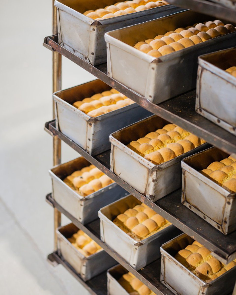 AlettesRusks's tweet photo. Immerse yourself in the authentic delights of Alette's Mosbolletjie/Sourdough Rusks!🌾
#AlettesRusks #RuskLovers #FlavourfulMoments #CoffeeBreakDelights #mosbolletjierusks #sourdoughrusk https://t.co/kK1FMZ8llu