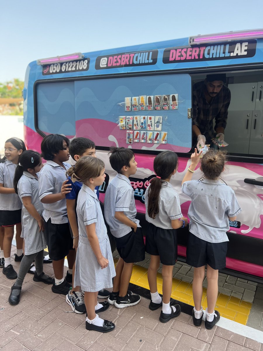 DBS_Year3's tweet photo. Year 3 had an ice-tastic morning spending their hard earned Enterprise Week profits on an ice lolly from Desert Chill. @DubaiBritishEH #ProudlyTaaleem #BeginsatDBSEH https://t.co/m6VToaW5RB