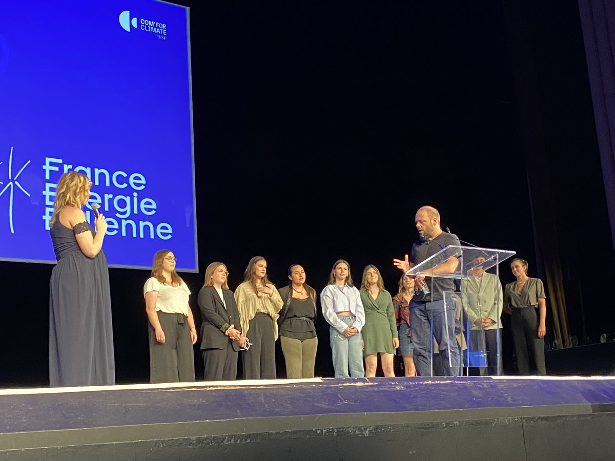 Un angle « rugueux » sur le paradoxe des éoliennes moches, un choix audacieux qui souligne le décalage entre esthétique et enjeux climatiques : la campagne des étudiants de l’<a href="/espublicite/">⚡️ ESP | École Supérieure de Publicité</a> a séduit #FEE à l’occasion de #ComForClimate