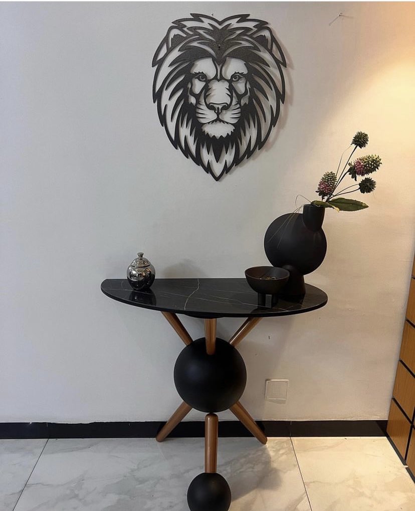 LessismoreF's tweet image. Unleash the king of style in your living room with this fierce coffee table turned console. Featuring a vintage lion head frame and sleek design, it&apos;s the perfect piece to elevate your space. #homedecor #forsale #lionhead #coffeetable #console&quot;