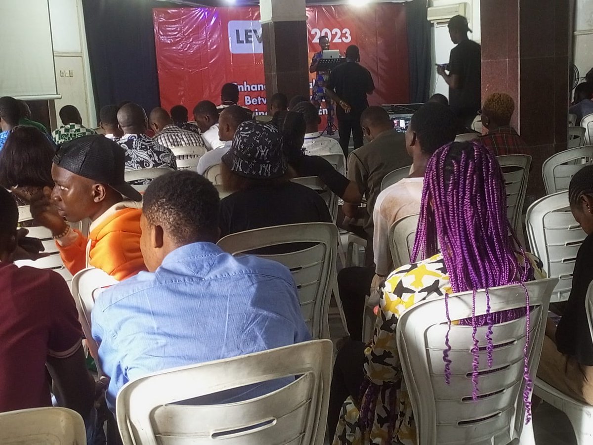 ashpotlevcon's tweet photo. Speaker:@psalmskalu 
@psalmskalu 
"It's better to own 1% of something than to own 100% of nothing"
#levcon2023 
#ashpotlevcon2023 https://t.co/eIz7SEmJgl