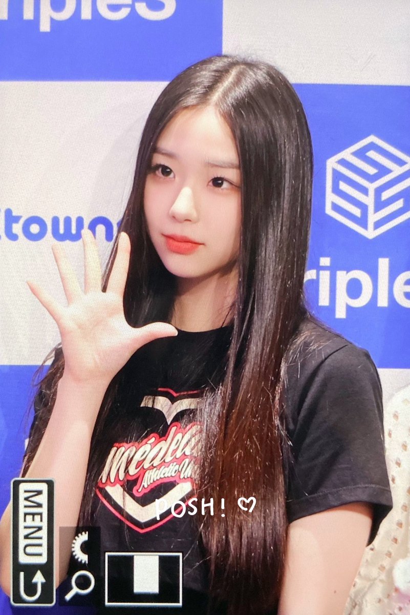 230623 
#tripleS #트리플에스 
#김채연 #KIMCHAEYEON