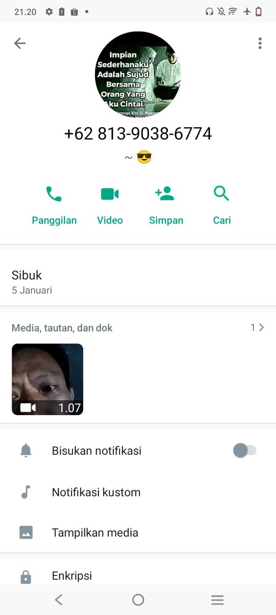 BellViral49919's tweet photo. #viralsolo #viraljawatengah liat pria ini lgi sange ngocok #viralkan https://t.co/6Mak46FGge