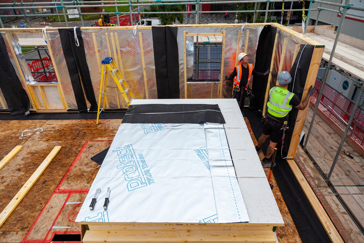 LABMmag's tweet image. With the #BuildingSafetyAct and #FutureHomesStandard on the horizon, along with the #goldenthreadofinformation,  #datatransparency is critical for ensuring a safe and sustainable #specification process, says Glidevale Protect&apos;s John Mellor.

labmonline.co.uk/opinion/glidev…
#Opinion