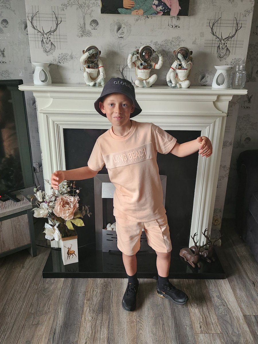 Zozobagins89's tweet photo. My little man 😍 xxx https://t.co/bNQhhgHBDP