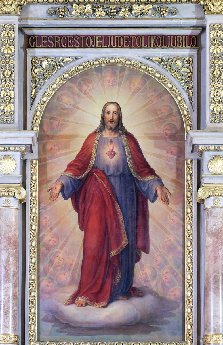 Good morning #CatholicTwitter it’s Friday, I went to Mass with the kids, prayed for you all. If you see this post, know that I brought your intentions to Mass with me. Enjoy the day! #SacredHeartofJesus post for today: