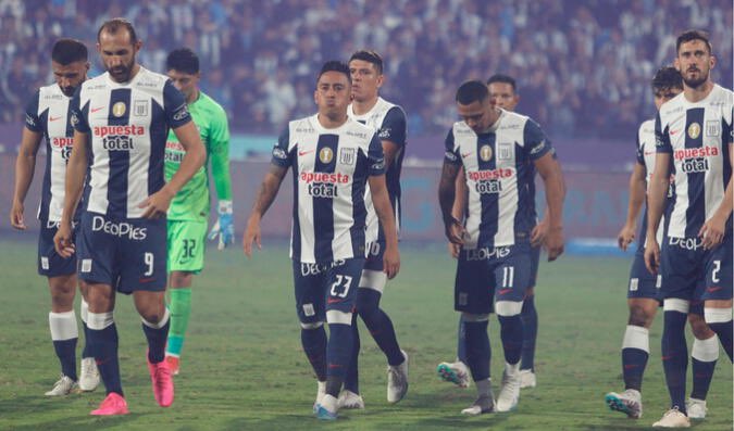 AlePinto_17's tweet photo. ‼️ Sorteo express Alianza vs Grau. Tengo 2 más para  Svr, sigue estos 2 pasos y participar:

1️⃣ Sígueme 
2️⃣ Dale RT a este tweet

*Si tiene entrada no participes -saldrá a nombre del ganador-, el sorteo se llevará a cabo hoy a las 16:00.

Mucha suerte 💙🤍 https://t.co/6SPwGodLCb