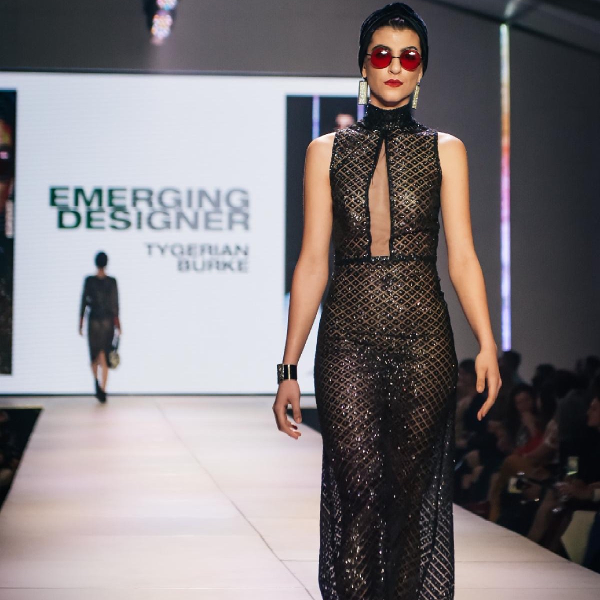 It's giving island bae-cation + dinner vibes! We hope you weekend is full of all these vibes.
*
Event #cfw