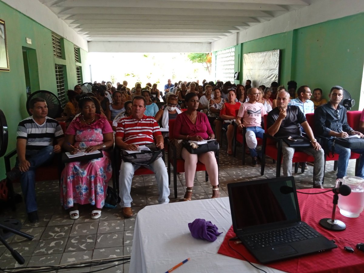 MairaFundora's tweet photo. Comienza el segundo día de preparación para el nuevo curso escolar 2023/2024. @AndreiArmasBra6 @Yvalmaseda1978 @DenisDiazPelae2 @TFontanills #SanctiSpíritusEnMarcha #EducaciónTrinidad #MejorEsPosible https://t.co/WWILHl89a8