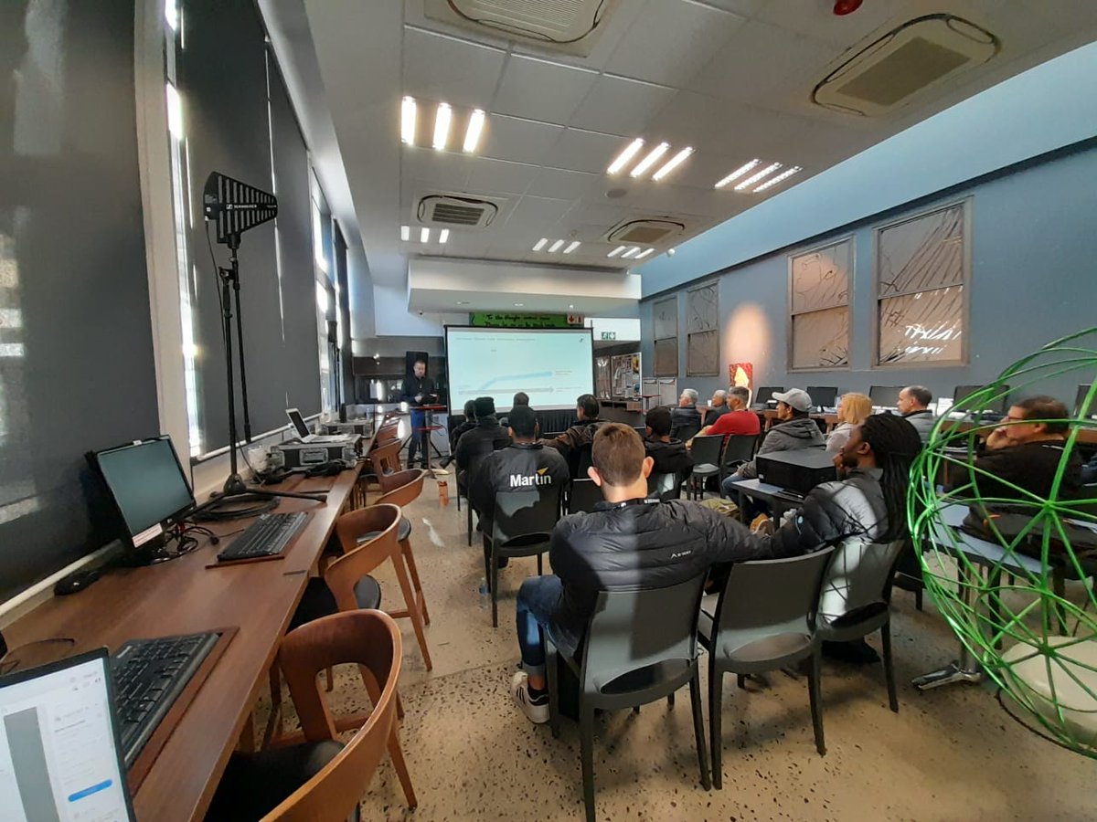 StageAudioWorks's tweet photo. Thank you to everyone who joined the @Sennheiser Digital Wireless Workshop this last week! We hope you gained valuable insight & knowledge!
#sennheiser #sennheiserworkshop #digitalwireless #stageaudioworks #learningexperience https://t.co/Ggo4Y7u9l6
