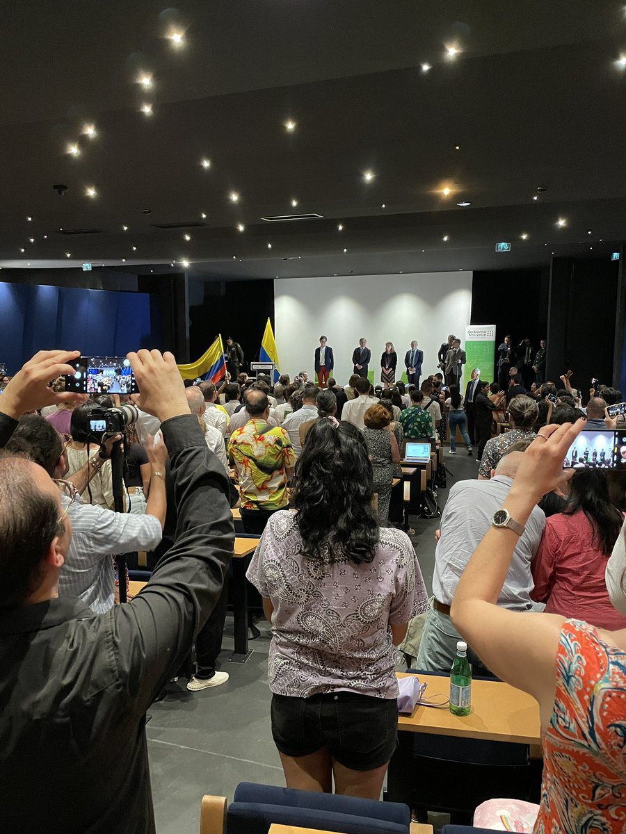 Sorbonne_Nvelle's tweet photo. Début de la conférence du Président de la Colombie, Gustavo Petro, sur le thème « Potencia de la vida » à la Sorbonne Nouvelle. https://t.co/MvX6Dfyt7f