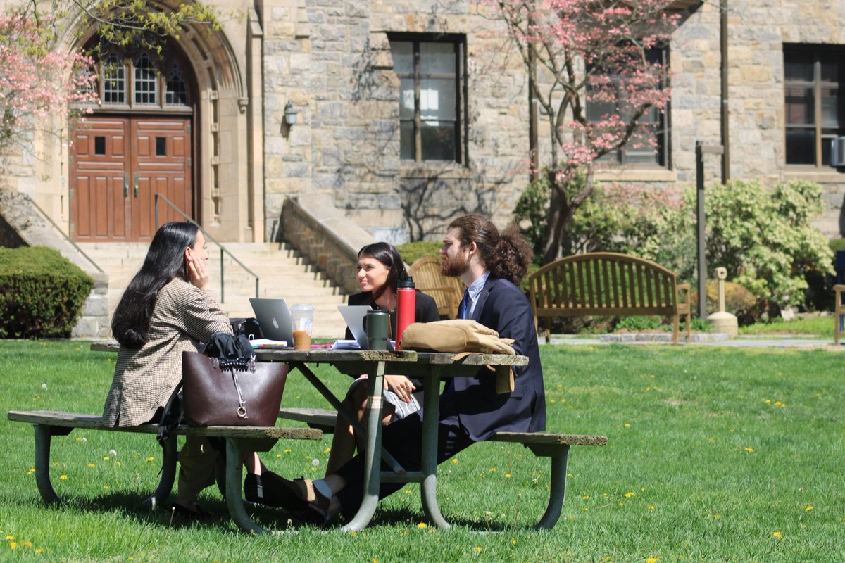 Pace | Haub Environmental Law (@haubenvirolaw) on Twitter photo NEWS ALERT 🗞️: Our Admissions team is still accepting transfer applications for the JD program at <a href="/HaubLawatPace/">Elisabeth Haub School of Law at Pace University</a> for the fall 2023 semester. Come work alongside our top Profs & student leaders in our #1 ranked #paceenvirolaw program!
Apply Now ➡️law.pace.edu/how-apply NEWS ALERT 🗞️: Our Admissions team is still accepting transfer applications for the JD program at <a href="/HaubLawatPace/">Elisabeth Haub School of Law at Pace University</a> for the fall 2023 semester. Come work alongside our top Profs & student leaders in our #1 ranked #paceenvirolaw program!
Apply Now ➡️law.pace.edu/how-apply