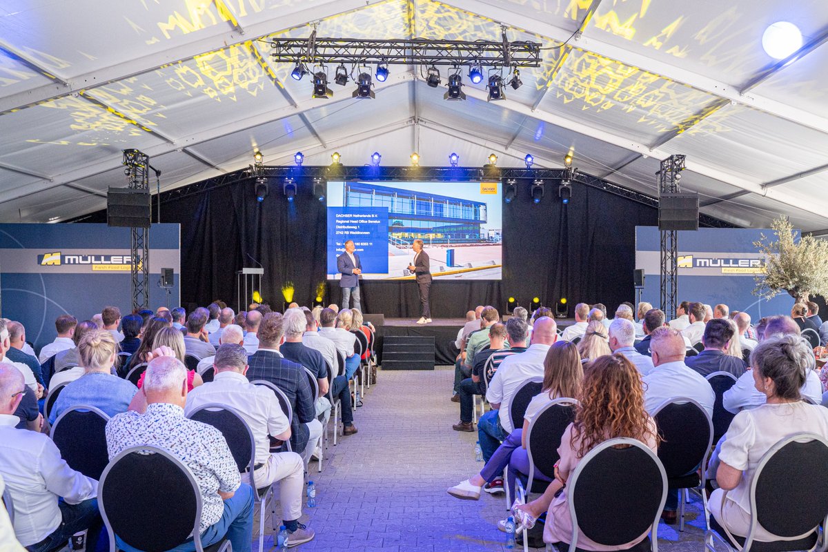 mullerffl's tweet image. Feestweek | We kijken terug op een zeer geslaagde feestweek in verband met ons jubileum. Op donderdag en vrijdag hebben we dit gevierd met onze klanten en relaties. Op zaterdag hadden we een Open Dag met afsluitend een groot personeelsfeest. Dit alle dagen met prachtig weer!