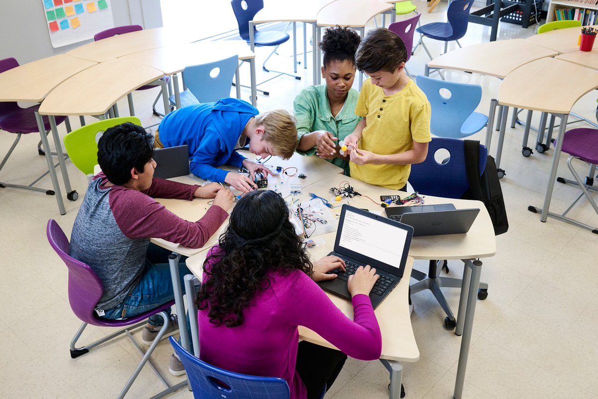 dkddkd's tweet photo. #ISTELive23 is on 6/25 to 6/28 at @PAConvention. Join @DellTech and explore how to:

1️⃣ Build digitally inclusive learning experiences
2️⃣ Adapt learning models leveraging technology
3️⃣ Ensure all students have access to learning

https://t.co/OCbpwBjYzn #iwork4dell #TransformEdu https://t.co/aN8W99Qx9L