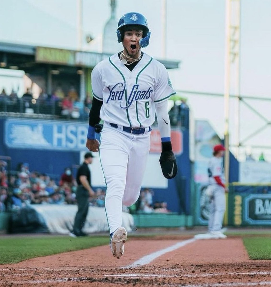 Bladimir Restituyo @GoYardGoats se fue de 4-2 con 2 sencillos, 1 anotada y 1 remolcada (33). Batea .272

#AguiluchosMiLB