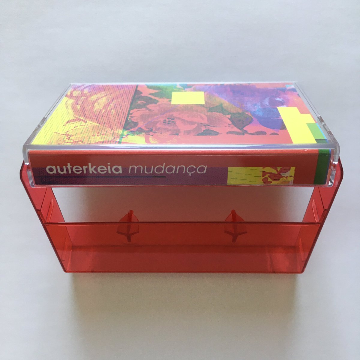 Today is release day :)
“Mudança” is out now exclusively on <a href="/Bandcamp/">bandcamp</a> in digital and cassette formats- auterkeia.bandcamp.com/album/mudan-a-2 Huge thanks to everyone who pre-ordered!