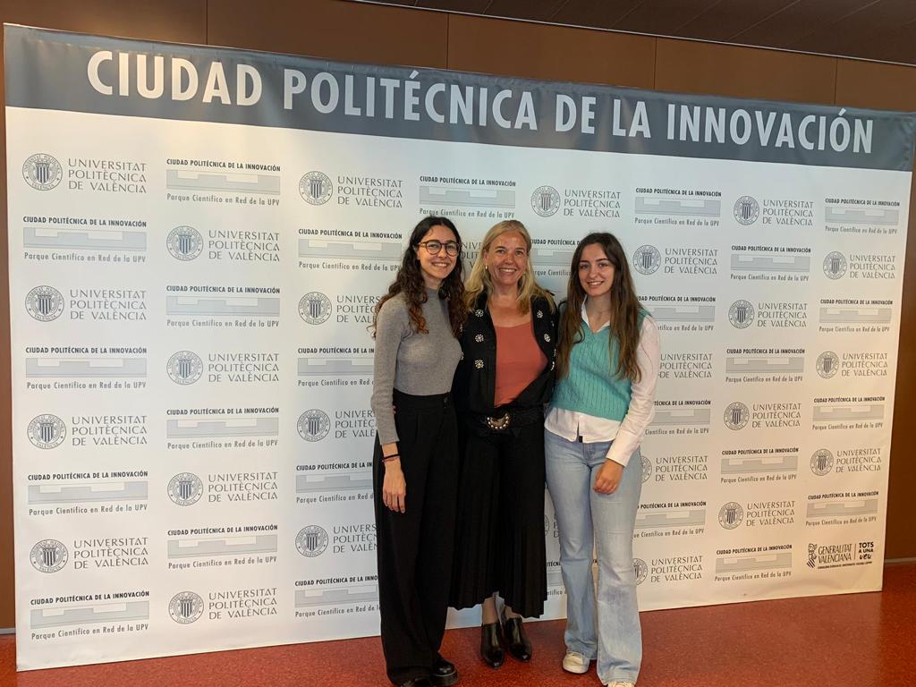 dadesvalencia's tweet photo. ¡Feliz Día de las Mujeres Ingenieras!

Hoy celebramos a las mujeres que han dejado su huella en la ingeniería. Son un ejemplo de pasión, determinación y habilidad. Agradecemos a nuestras ingenieras por su valiosa contribución. ¡Son un orgullo para nuestro equipo!

@GovernObertVLC https://t.co/vgpQUwm1sQ