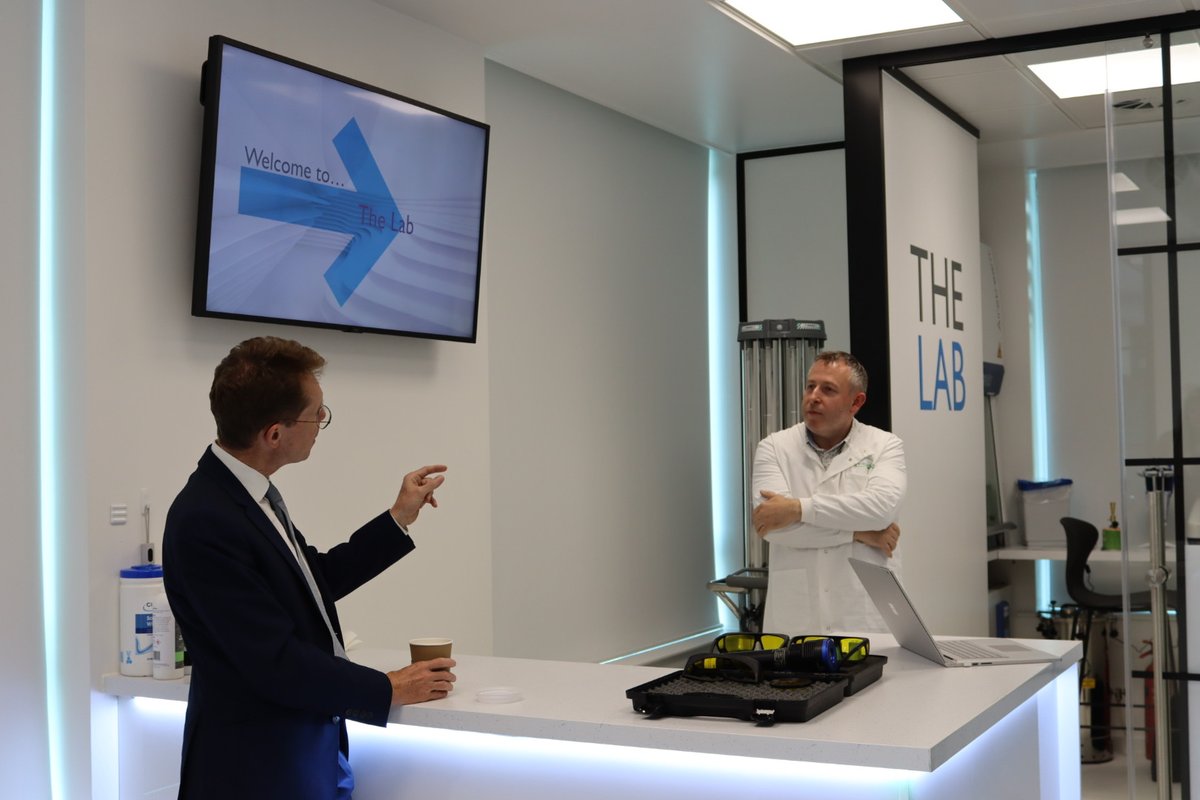 Pleasure to meet @Andy4wm yesterday at <a href="/mitie/">Mitie</a>’s Birmingham hub. Mr Street toured our Cleaning &amp; Hygiene Centre of Excellence, met some of our colleagues from the region &amp; officially opened the site!