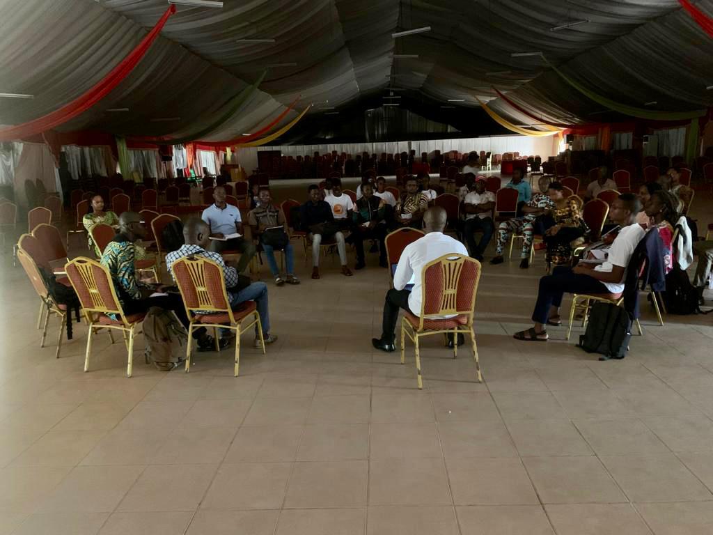 BriceBorisBorg's tweet photo. #ASW2023 Jour 3, Bénin

Édition 2023, Semaine Africaine de la Science au Bénin.  Ce jeudi 22 juin à @uacbenin, nous avons outillé 50 jeunes chercheurs sur les bonnes pratiques de recherche bibliographique et l'utilisation de Zotero et Mendeley pour gérer la bibliographie https://t.co/79Skz91lPd