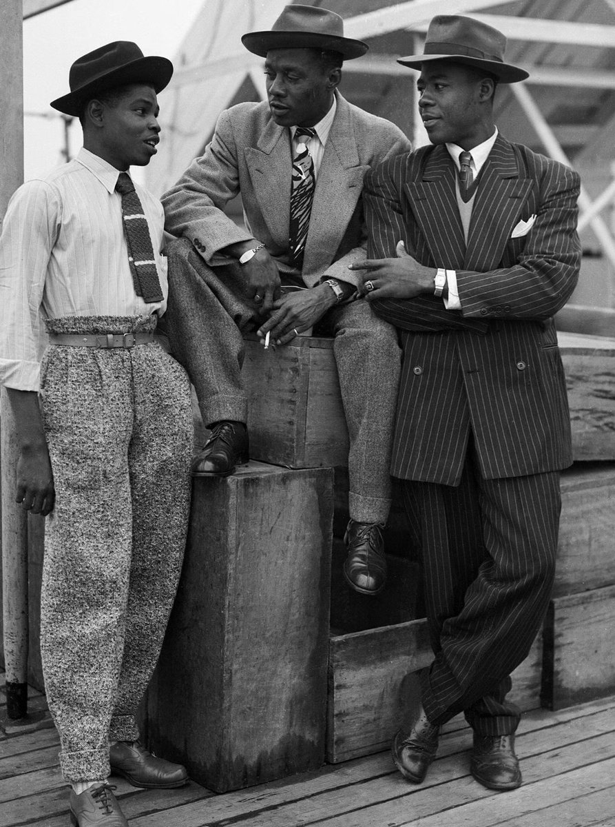 Archive photos of the Windrush arriving in the UK, 75 years ago (and some very dapper outfits).

#Windrush75 #WindrushDay2023
