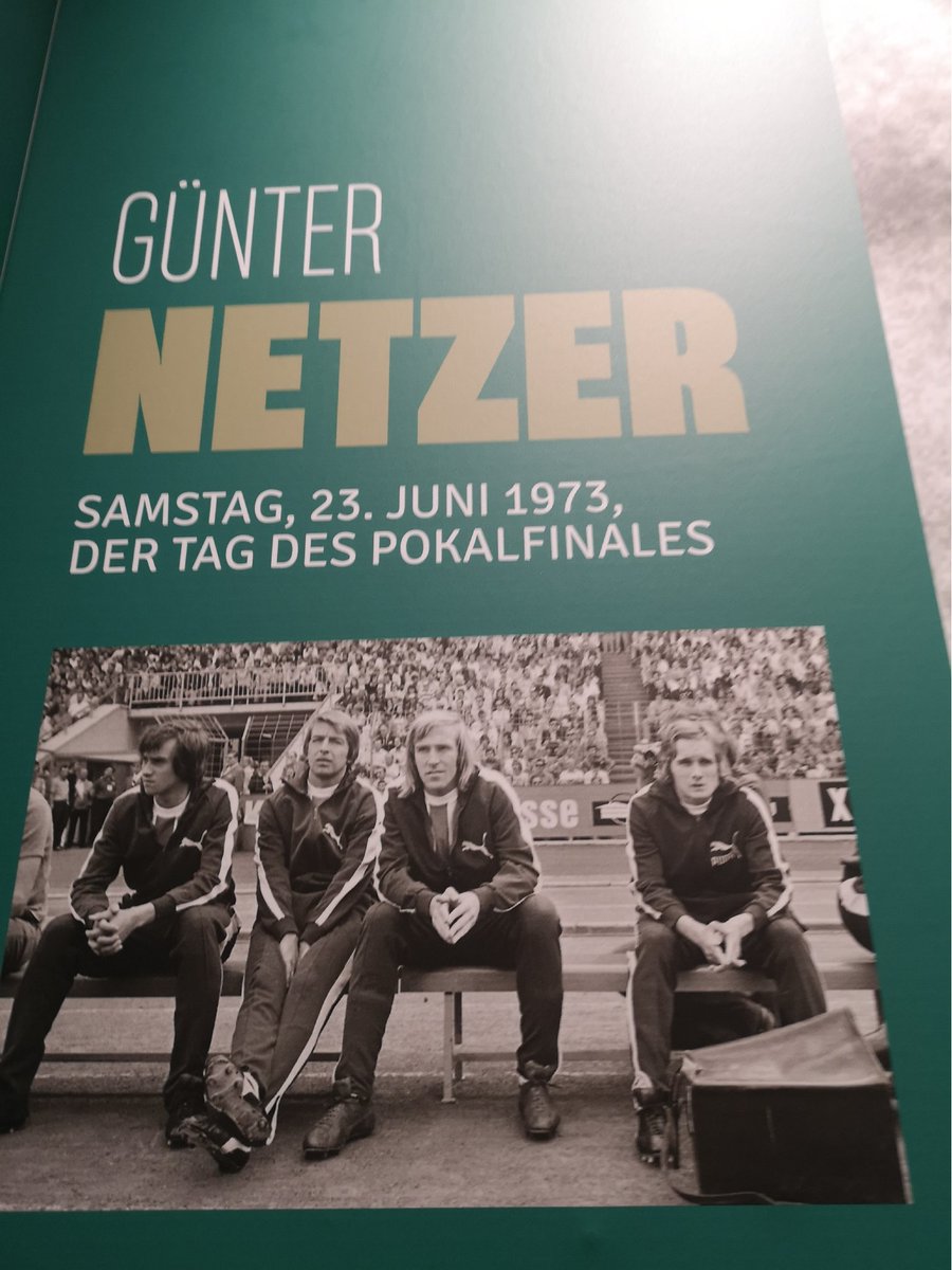 Heute vor 50 Jahren! Passend dazu öffnet gerade die neue Sonderausstellung im Borussia-Museum. Mein Text zu Günter Netzers Selbsteinwechslung:

www1.wdr.de/sport/fussball…

#torefürdieewigkeit #dfb-pokal #1973 #borussia #netzer #ichspieldannjetzt