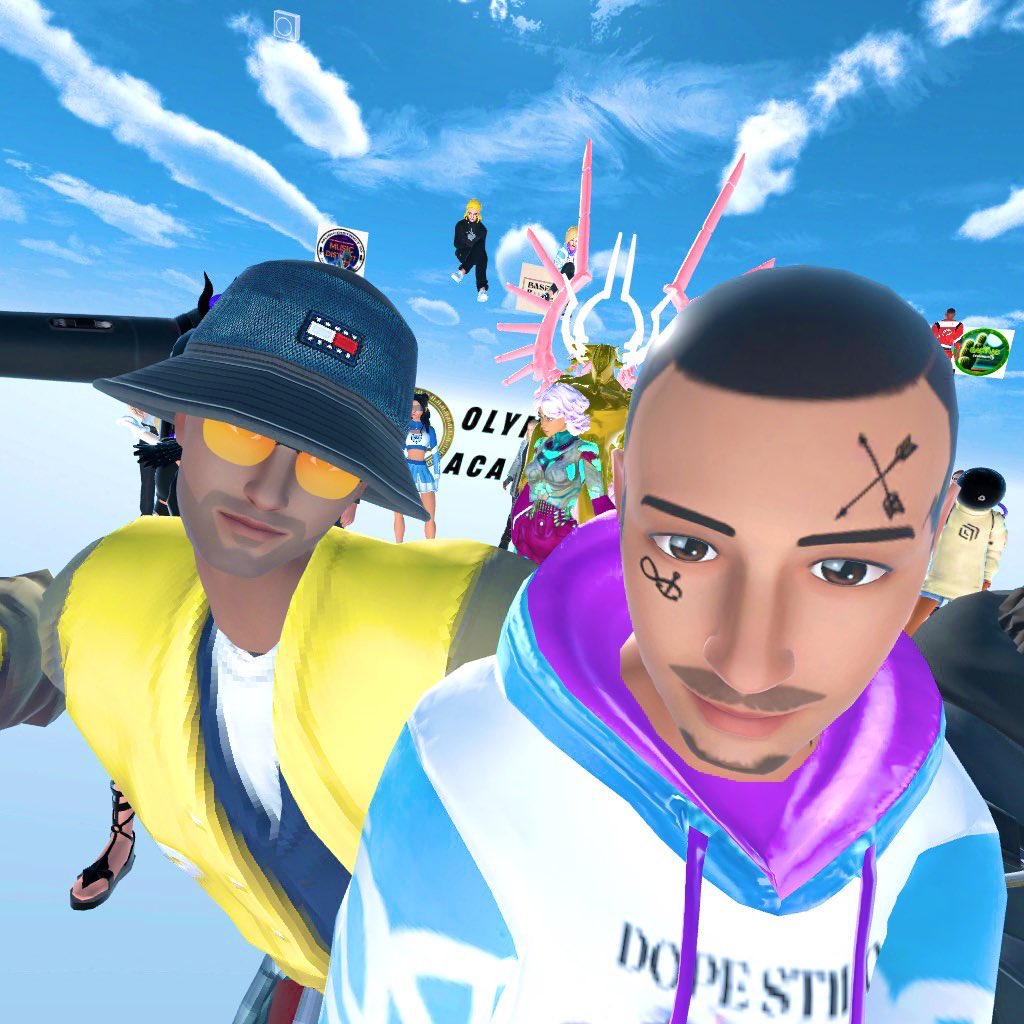 DopeStilo's tweet image. 🎉 Reliving the awe-inspiring footage fills me with pure joy. #ShotinSpatial, #ReadyPlayerMe, #DopeStilo, and #OlympusAcademy. Massive shoutout to our talented collaborators:
🛠️: @looty_spatial
🎥: @j_hanl / @relm3_

A special thanks: @staywoke_h @josh_garrett_kc @Shmerz86. 💪✨