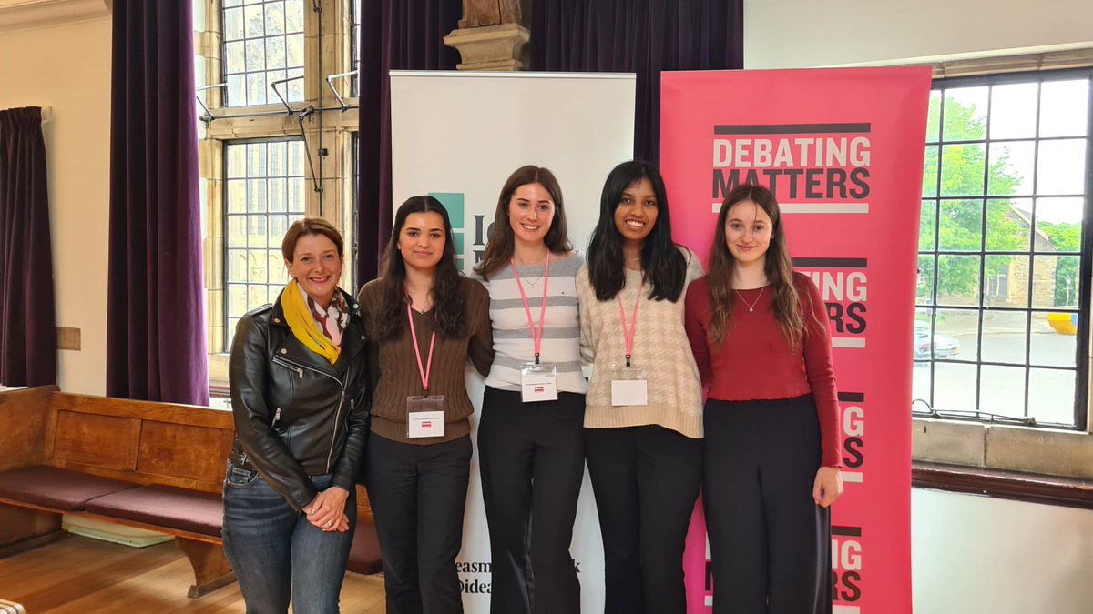 DebatingMatters's tweet photo. A selection of photos from a fantastic day at @durhamunion for the Debating Matters Durham Championship! π
Well done to winners @DSFCOfficial, runners-up @TheGSAL & all competitors! πππ
#20for20 #DebatingMatters https://t.co/HEEf6woRAI