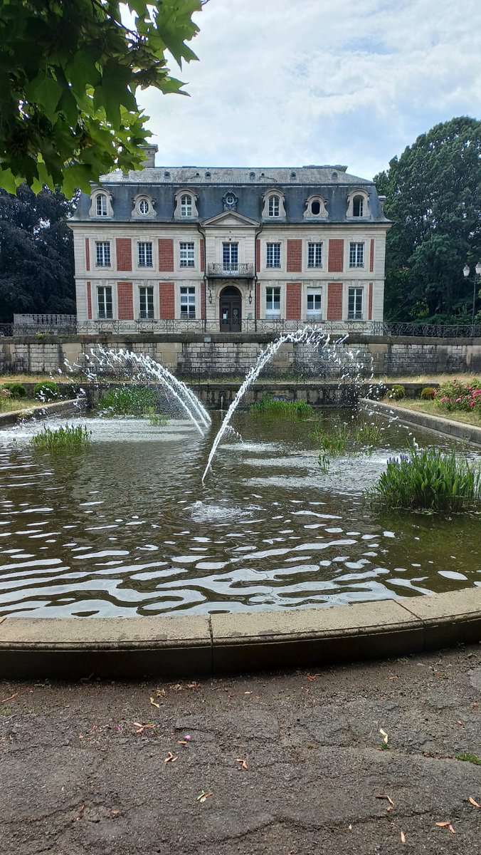 ⚖️📝 Signature hier du Contrat de Sécurité Intégrée du Val d'Argent, dans la magnifique Villa Burrus de Sainte Croix Aux Mines, avec Monsieur le Préfet et les 4 maires de la Communauté de communes.