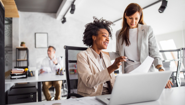#Management : un facteur d’attractivité et de rétention pour l'entreprise !

Posture du manager, signature managériale, accompagnement des équipes... Découvrez comment les entreprises peuvent se distinguer par le management 👉 courriercadres.com/management/au-… v/<a href="/courriercadres/">Courrier Cadres</a> #leadership