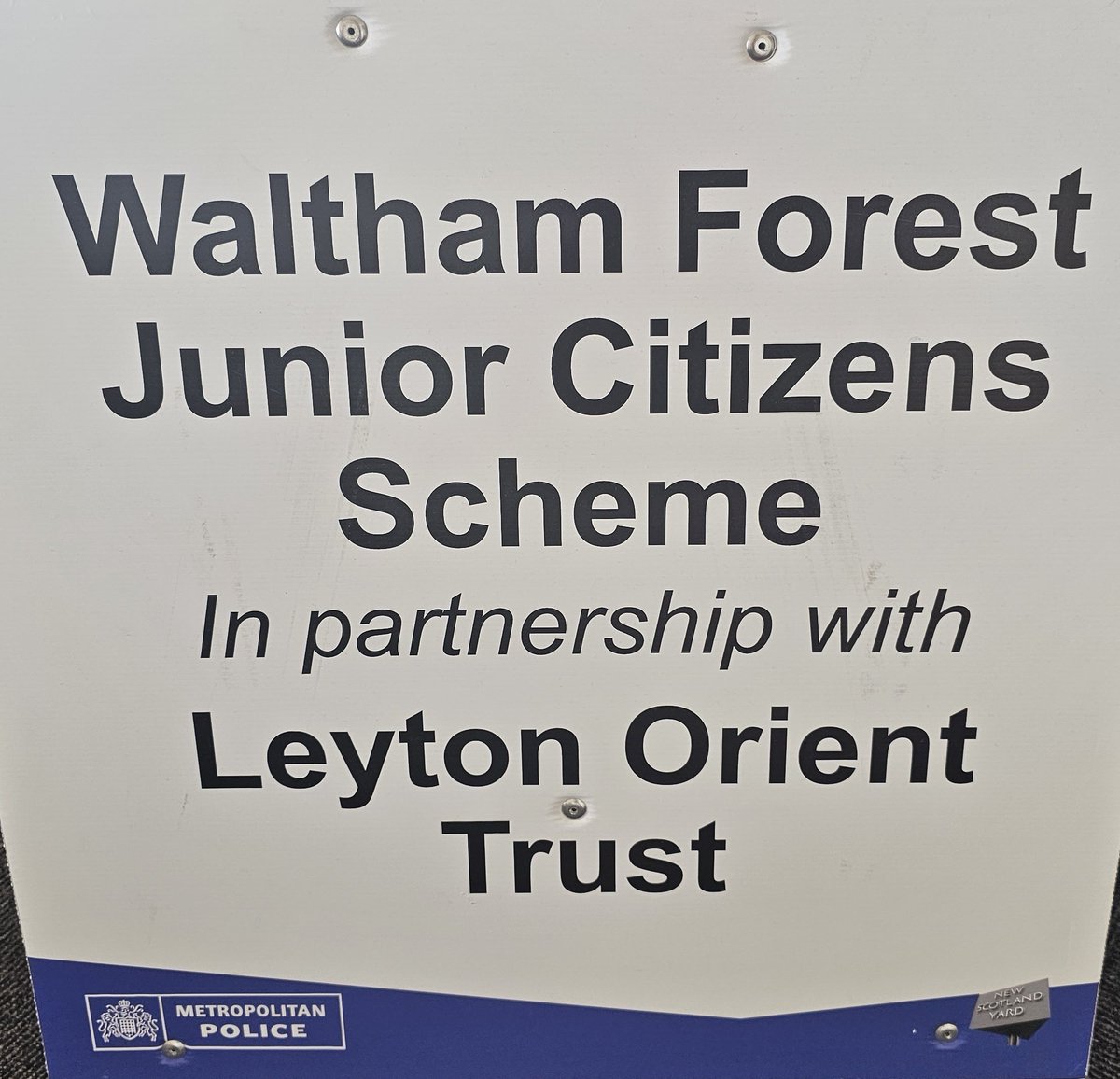 HenryMaynardE17's tweet photo. Year 6 have arrived at their @lotrust Junior Citizens event. Ready to learn with lots of workshops!
@TfL @metpoliceuk @LondonFire
@ProjectZeroWF1 @HopeukUK
@WFYIAG
#Community
#Ambition
#TeamMaynard https://t.co/Z259DSw3x1