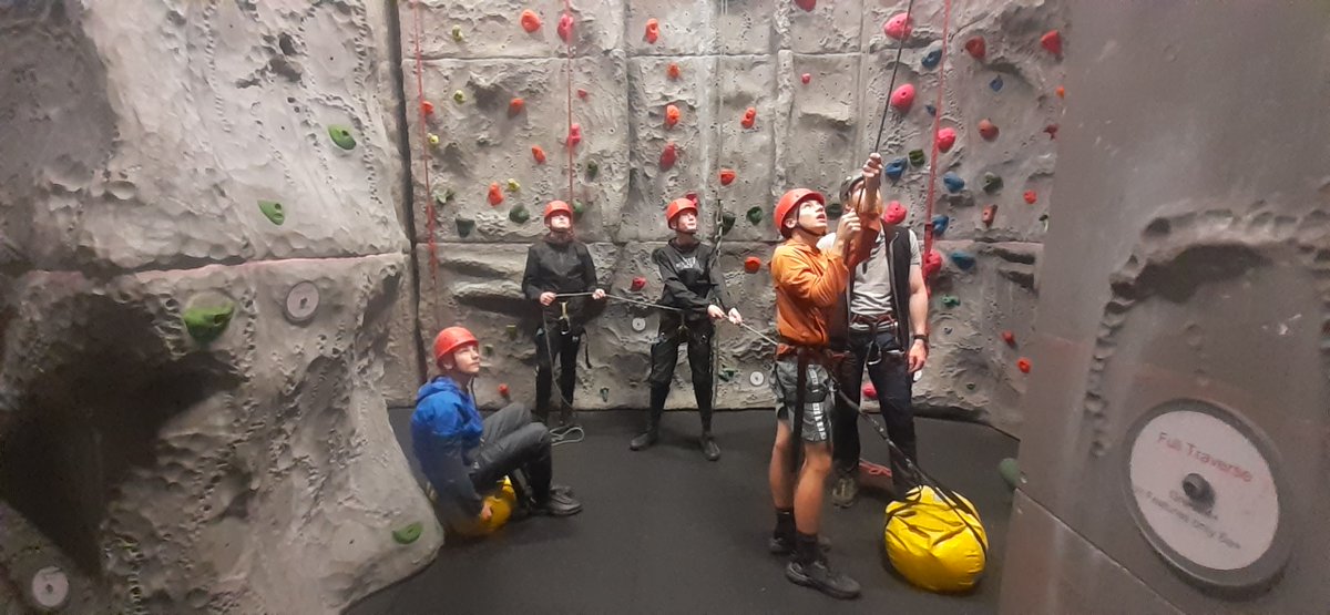 BlairvadachOEC's tweet photo. Today we welcome @UGSchool for a day of #canoeing and #climbing. The weather will not stop these teams #GettingOutside , #Challenging themselves and of course having some end of term #fun. #ugschoolbv23 https://t.co/XsUphVE5Wo