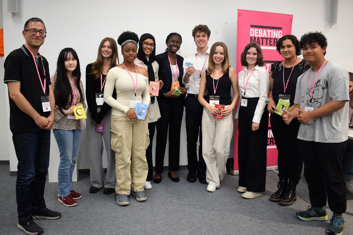 DebatingMatters's tweet photo. β
12 schools
β
35 judges
β
100s of students
Debating Matters Berlin is always a thrilling day!
Congrats to winners Nelson Mandela Schule!! π
Well done to everyone who took part- what a day! π₯³
#20for20 #DebatingMatters https://t.co/ajYwol6B2v