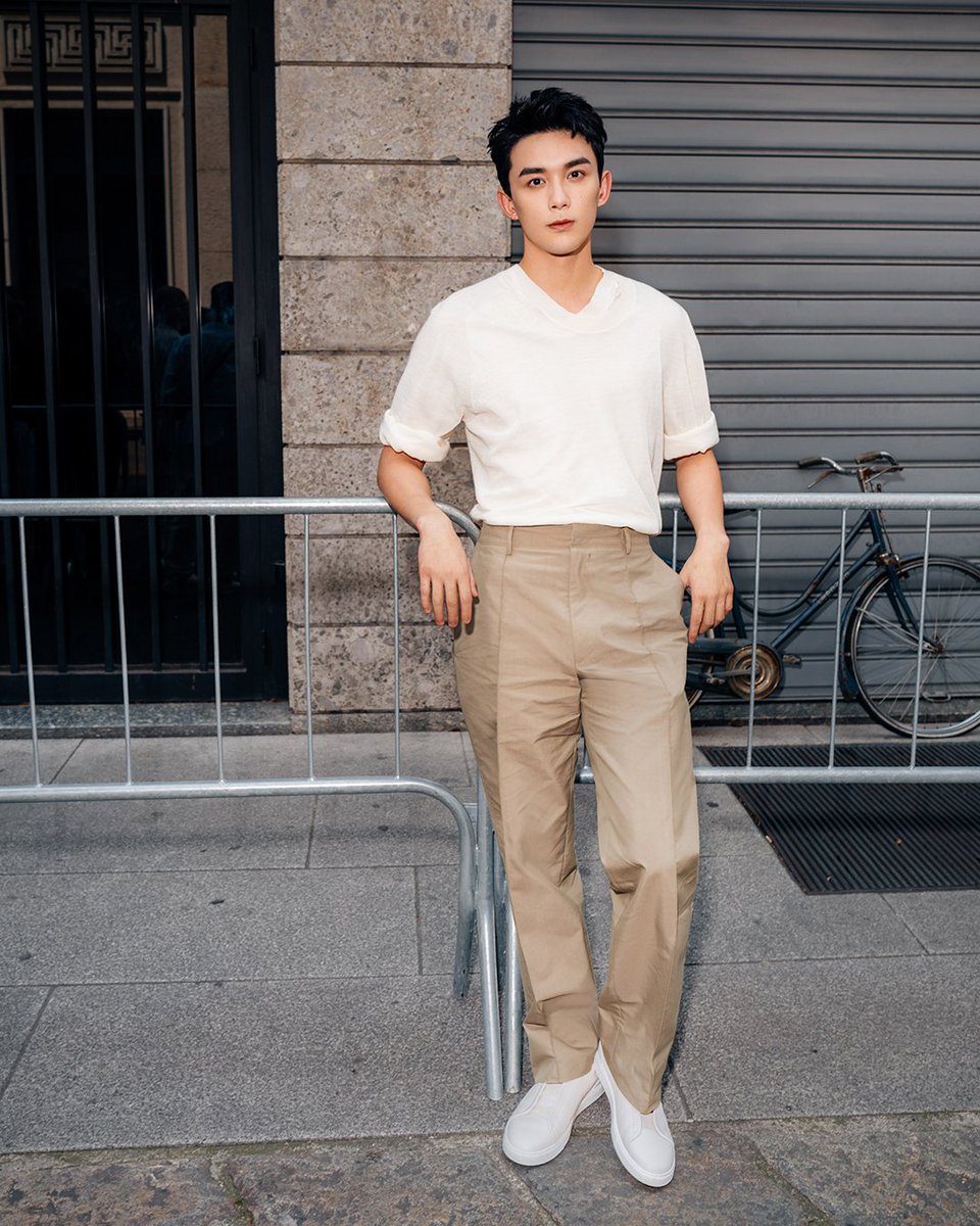 Zegna's tweet photo. Global Ambassador Leo Wu joined our global community of creatives in Milan for the L’Oasi di Lino Summer 2024 Fashion Show. https://t.co/7Cwt35AW6r