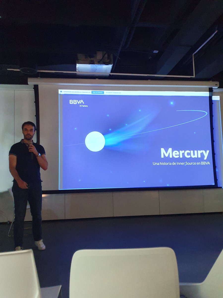 luismeruli's tweet image. Ayer @PyDataMad organizó un #MeetUp en las oficinas de @BBVA_AIFactory escuchamos a  Álvaro Ibraín hablar sobre Mercury 🚀 la librería de data science open source de BBVA #PyDataMadrid