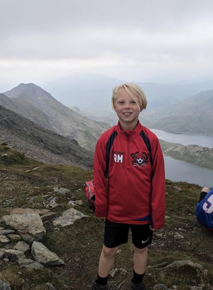 The Ridge Primary (@ridgeprimary) on Twitter photo Last weekend Arthur along with other members of Halas Hawks football teams climbed Mount Snowdon & raised over £2000! Half of the money will be split between the participants to give to their chosen charity; Arthurs is <a href="/GutsCharityUK/">Guts UK Charity</a>
Well done Arthur; we're so very proud of you! Last weekend Arthur along with other members of Halas Hawks football teams climbed Mount Snowdon & raised over £2000! Half of the money will be split between the participants to give to their chosen charity; Arthurs is <a href="/GutsCharityUK/">Guts UK Charity</a>
Well done Arthur; we're so very proud of you!