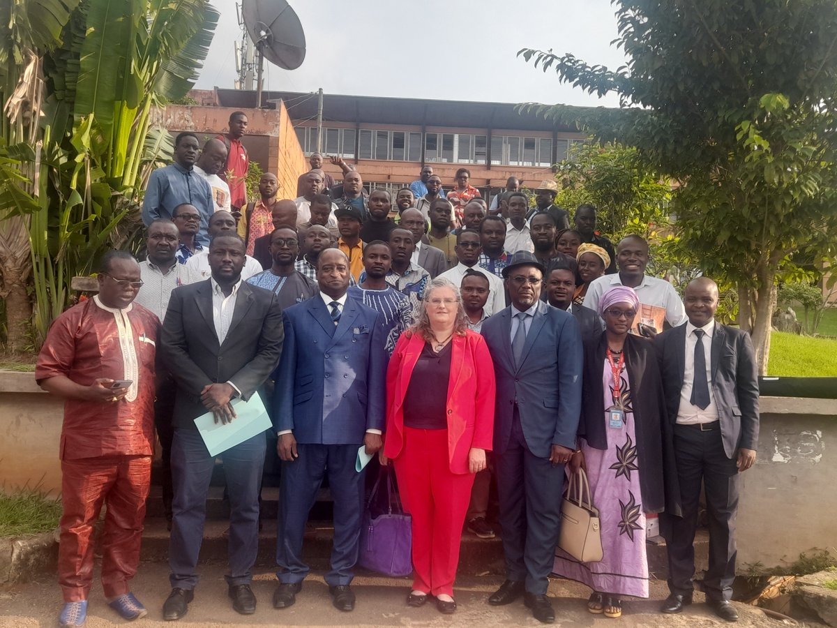 Canada in Cameroon tweet media