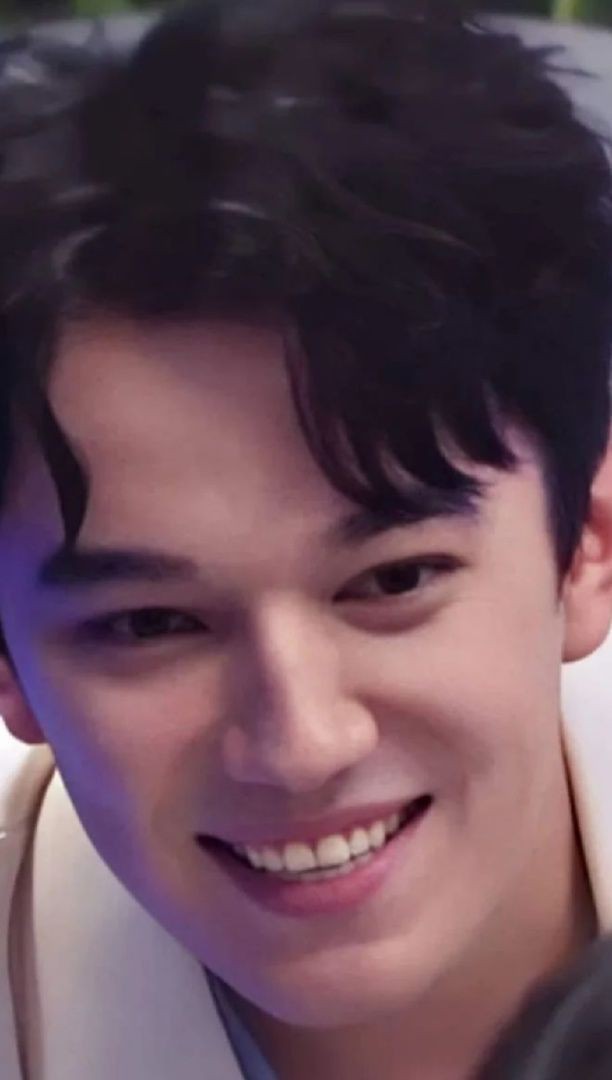 @qdears2020 Dimash's vocal range covers 7 octaves, the possibilities of his voice are amazing!
#DimashQudaibergen
#TogetherByDimash
#OmirByDimash 
#Malaysia #concert
#StrangerWorldTour2023 
DIMASH CONCERT MALAYSIA