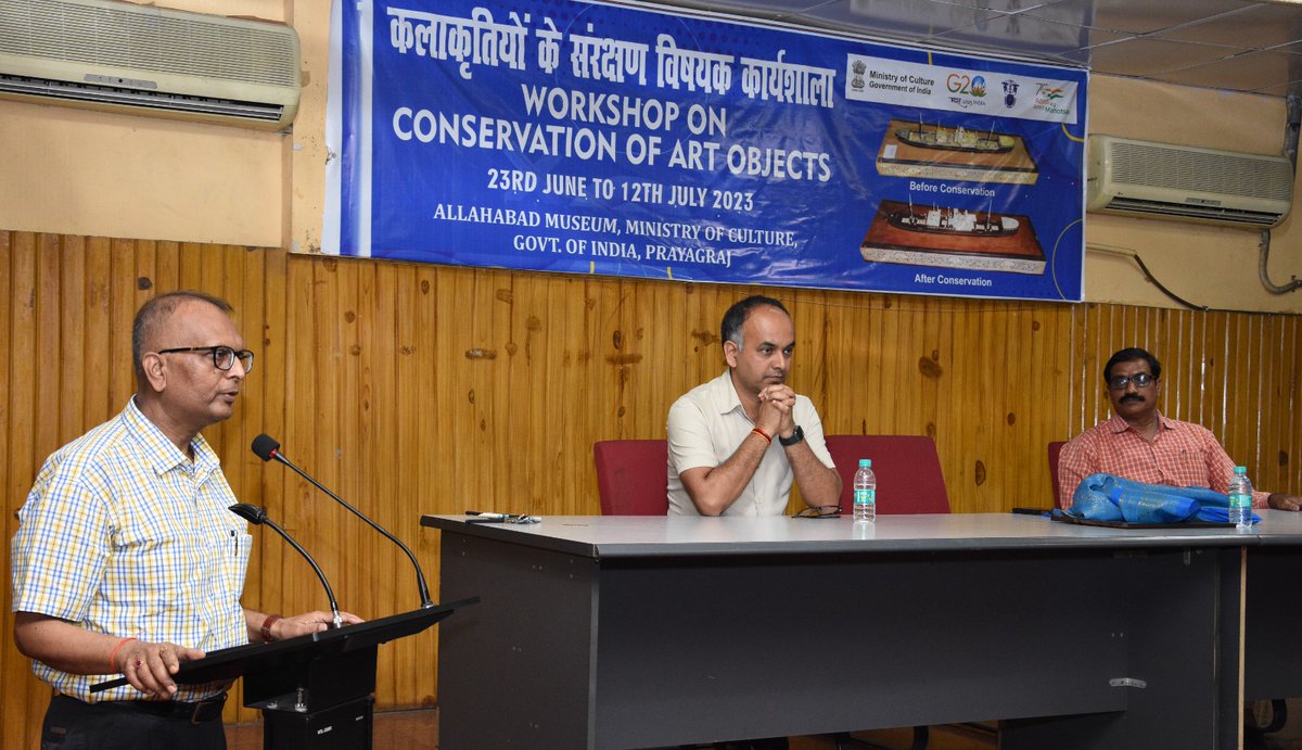 AllahabadMuseum's tweet image. इलाहाबाद संग्रहालय में आज 23  जून 2023 को ' कलाकृतियों के संरक्षण' विषयक पाक्षिक कार्यशाला का शुभारंभ हुआ।
#myculturemypride #conservationworkshop  #indianmuseumkolkata #SalarJungMuseum #nationalmuseum #PMO
#culturalheritage 
#MinistryOfCulture 
#AmritMahotsav