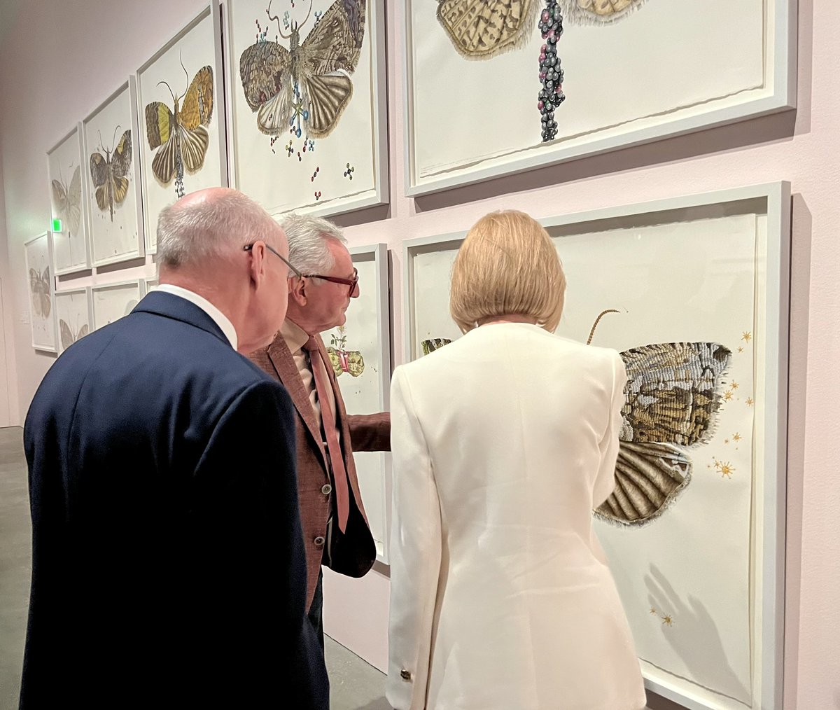 QldGovernor's tweet photo. This evening, Her Excellency and Professor Nimmo attended the official opening of 'eX de Medici: Beautiful Wickedness' and 'Michael Zavros: The Favourite' at the Queensland Gallery of Modern Art. The Vice-Regal couple are Joint Patrons of the @QAGOMA Foundation. https://t.co/58kWok3iJu