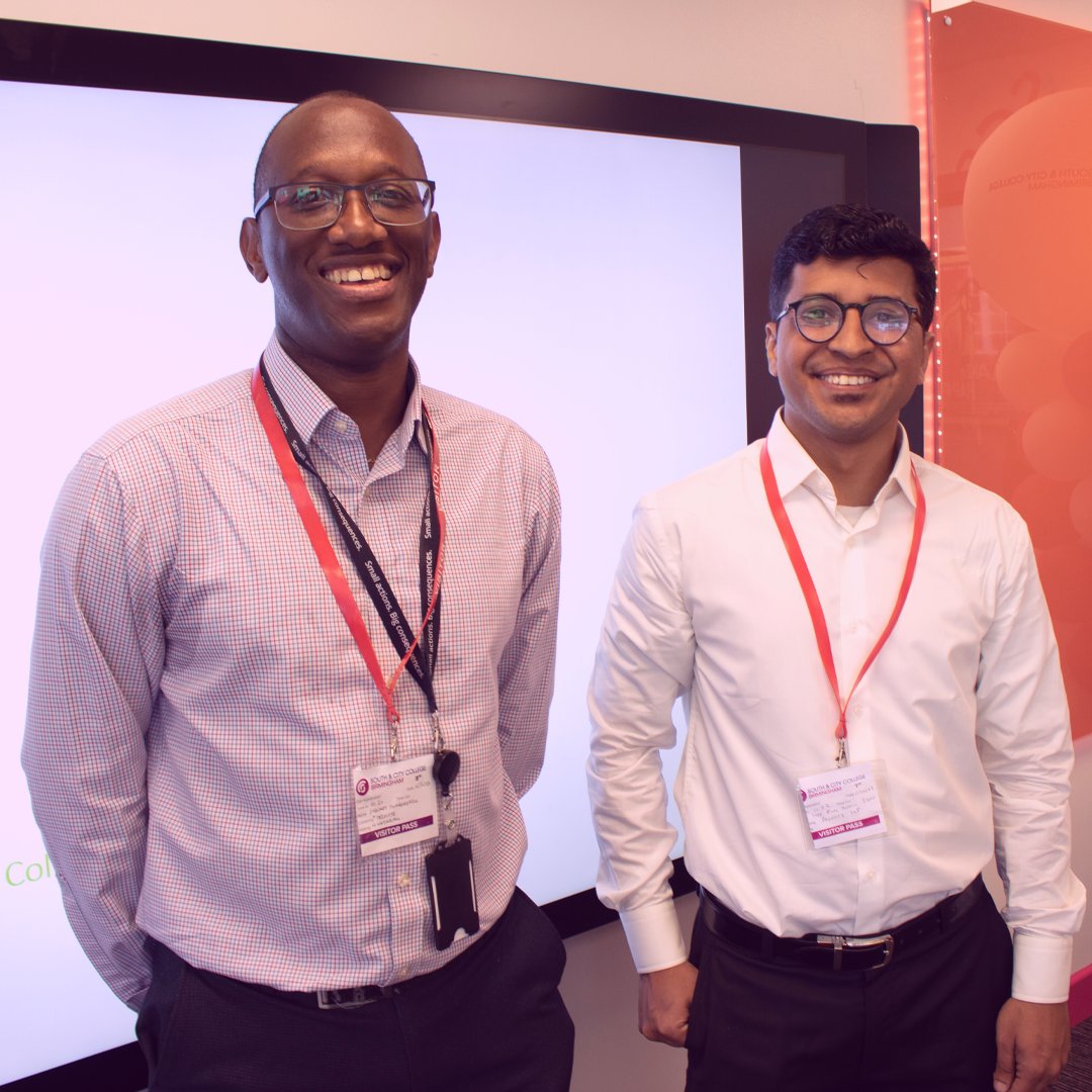 southandcitycol's tweet photo. We were so lucky to recently have the opportunity to welcome Stewart & Syed to our college to discuss their experiences and share more information about Deloitte's (#DeloitteMids ) professional services. π€©π
Thank you for sharing your knowledge with our students! https://t.co/igwliKKjWu