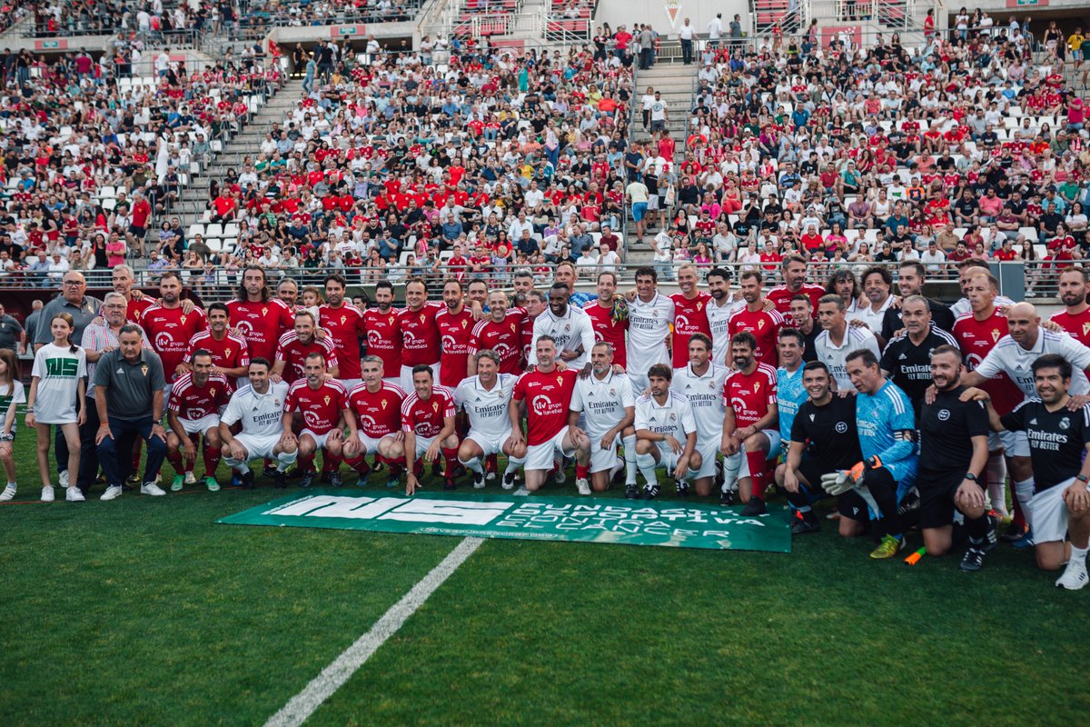 ¡Una noche histórica! Desde Never Surrender, estamos profundamente agradecidos por el apoyo y el cariño recibido por parte de la afición y de ambos clubes, <a href="/realmurciacfsad/">Real Murcia CF</a> y <a href="/realmadrid/">Real Madrid C.F.</a> . Seguimos sumando juntos.

💪🏻💚🏥🏋🏻‍♀

<a href="/FundAladina/">Fundación Aladina</a> #ConTodaTuFuerza #NeverSurrenderF