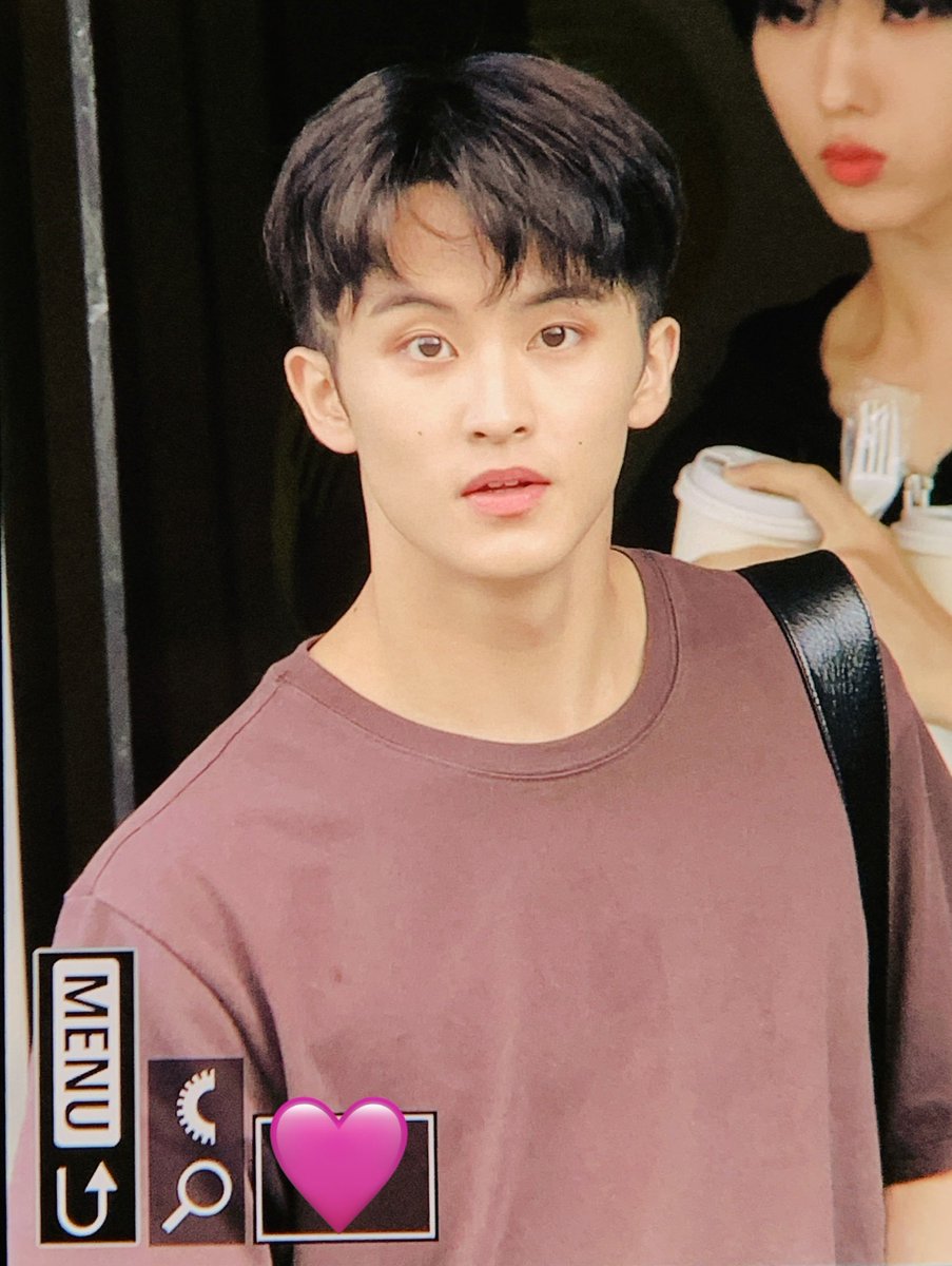 Li El on Twitter "RT anythingforlmk Mark is everyone's heart stealer