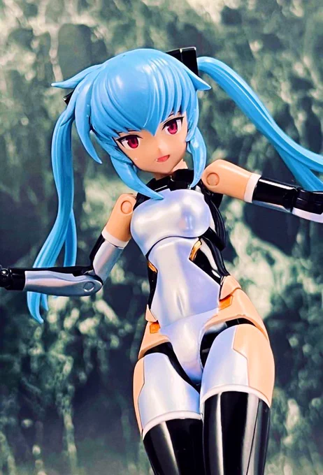 #上半期に制作した作品見せて下さい この3つっすね!('ω') しかし、見事なまでのテカテカまみれ(笑)