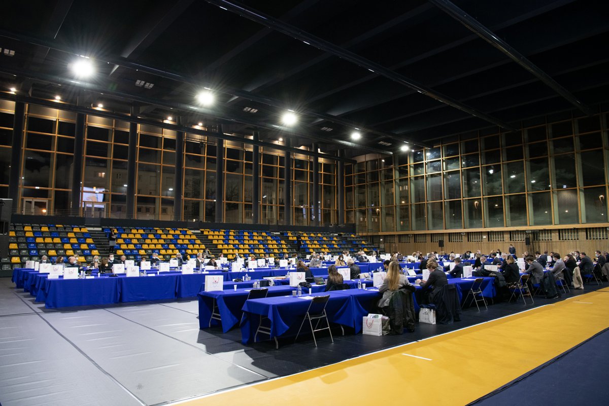 EPT_POLD's tweet image. [ #Instances ] Mardi 27 juin aura lieu le conseil de territoire de @EPT_POLD.

Les 90 élus se retrouveront
📍 au Complexe Sportif Alain Mimoum – Salle de hanball Luka Karabatic
41 rue Voltaire à Rueil-Malmaison

👉 Consultez l'ordre du jour : bit.ly/3tLtCpR