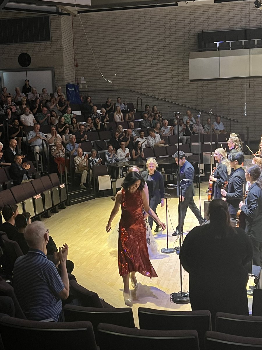 RNCMconducting's tweet image. Great celebration of #RNCM50 last night with our orchestras and choirs. Alumni @alpeshconductor @sjoverington Caroline Pether @alexdariescu @SorayaMafi and current @rncmlive conducting students @zajaconductor Alex Rebetge
